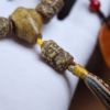 Tibetan beef bone carving Buddha bone string holding tiger tooth dzi beads - 图片 3